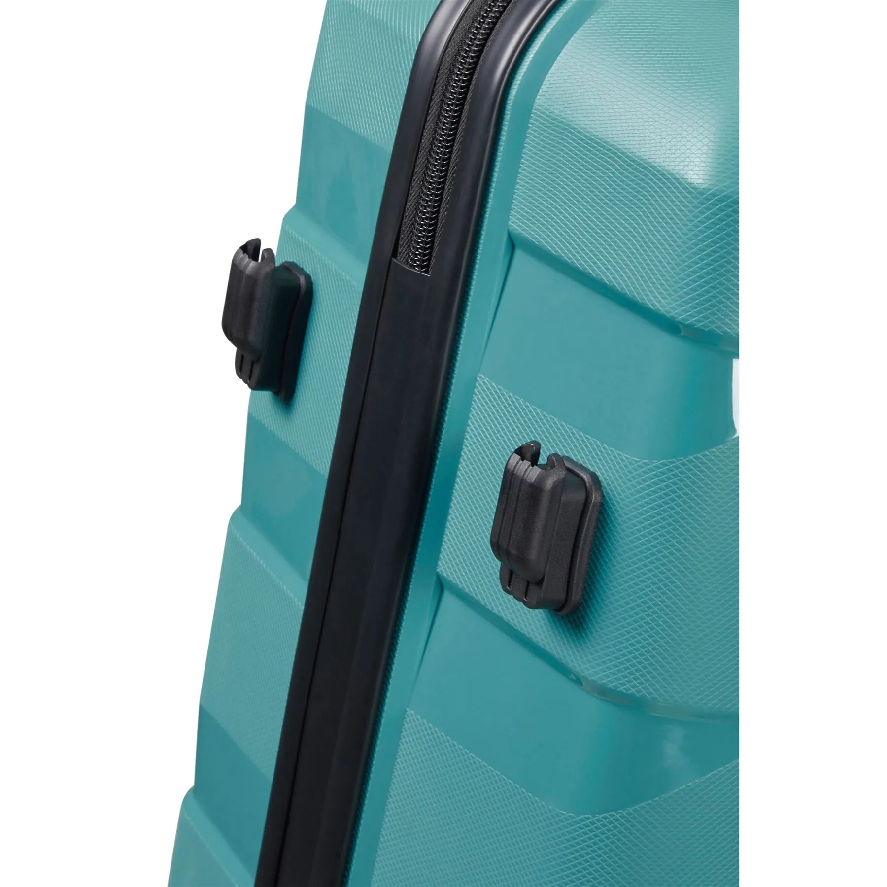 American Tourister Air Move Hardside 4 Wheel Suitcase