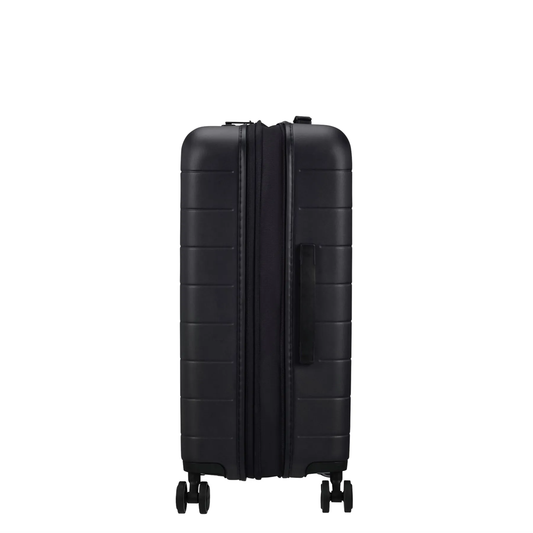 American Tourister Novastream Expanding 4 Wheeled Trolley Suitcase