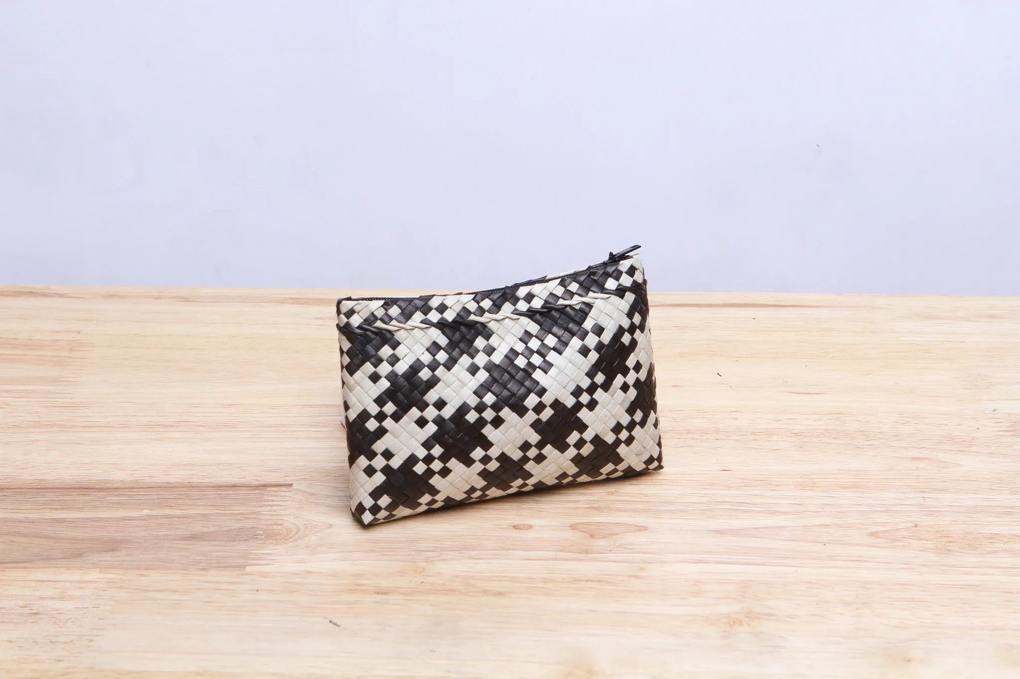Coin Panan Pandan Bag
