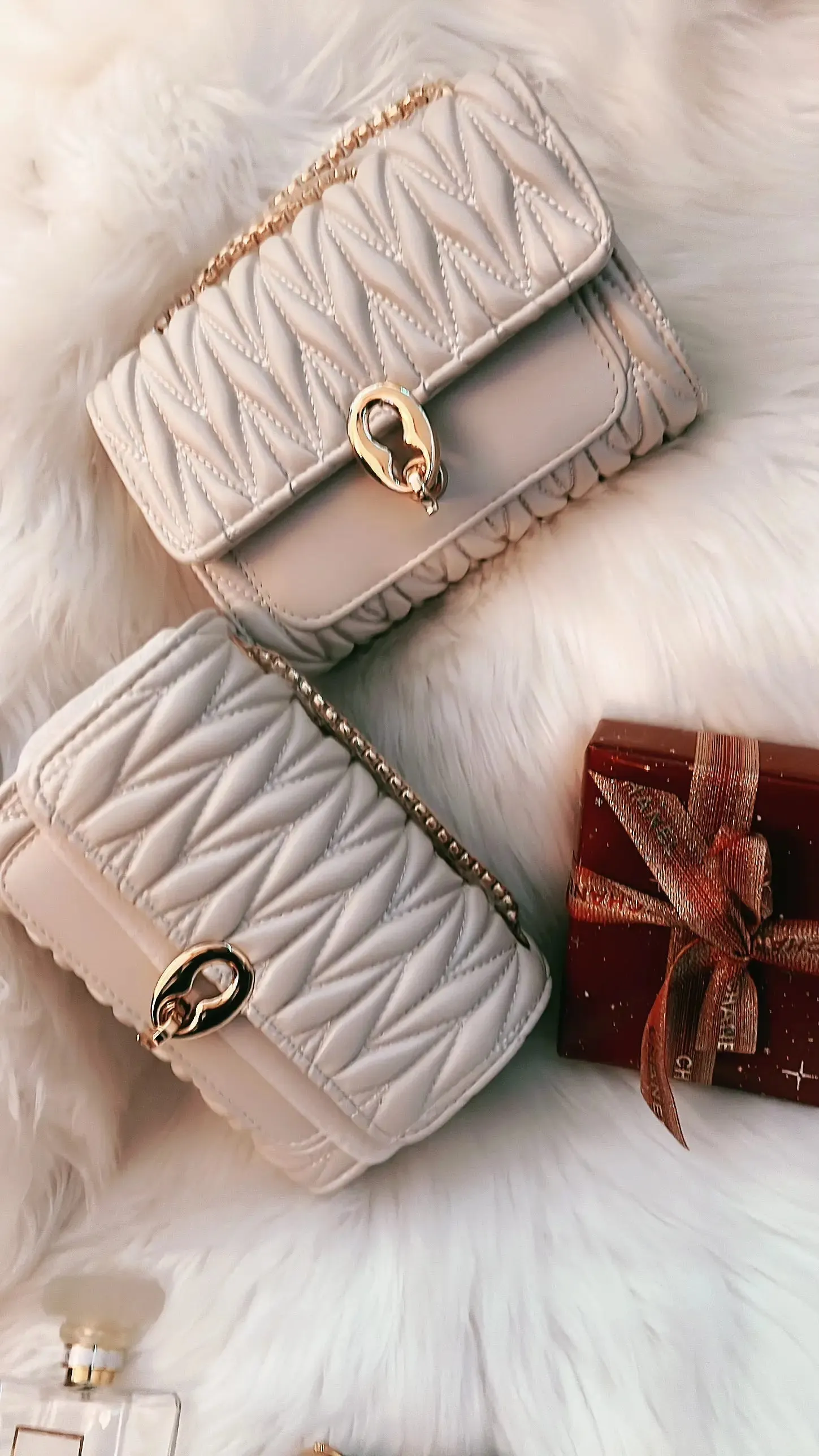 High quality Women's Bags PU Leather Messenger ladies Bag Fashion Trend  Metal chain single shoulder bag Handbag Satchel