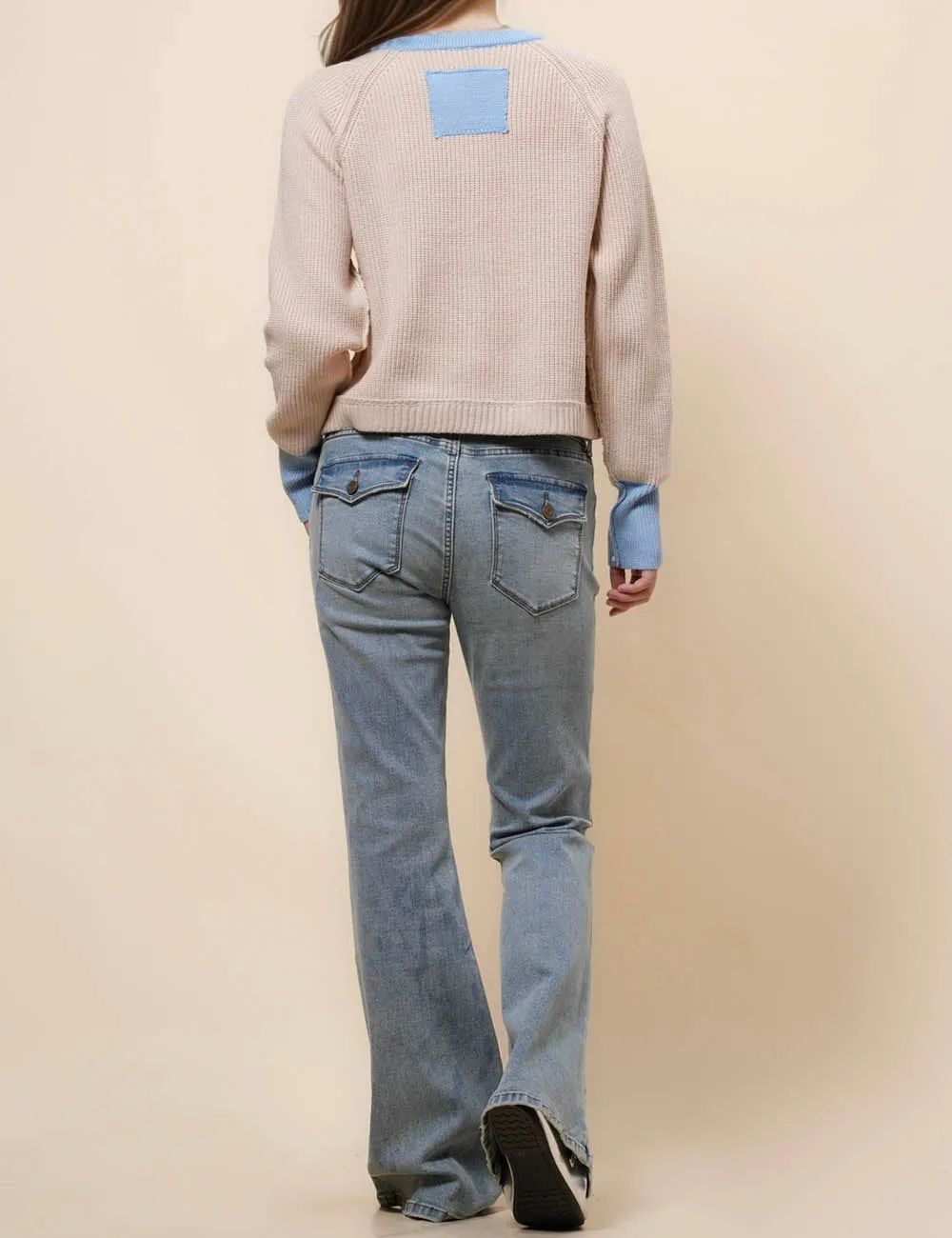 Ladies Color Block Round Neck Cardigan SKT41024