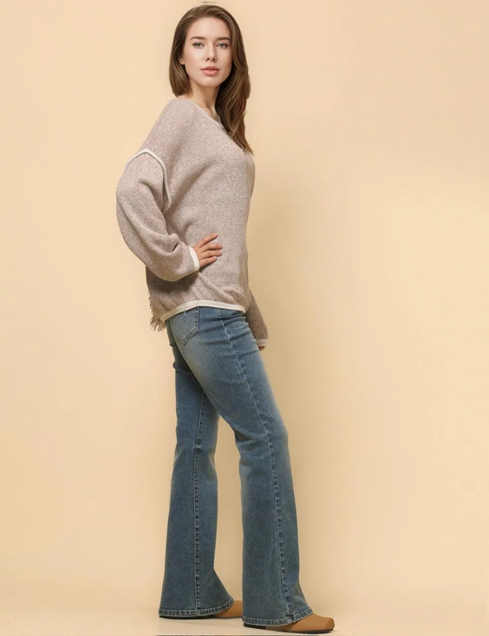 Ladies Color Block Round Neck Pullover Sweater SKT4773