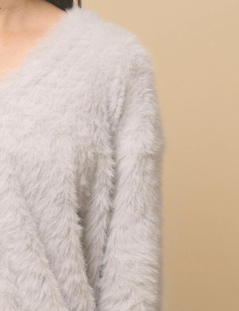 Ladies Solid Color Faux Mink V-Neck Cardigan SKT4730