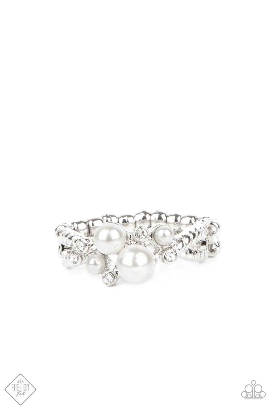 Paparazzi Avant-Vintage Ring White