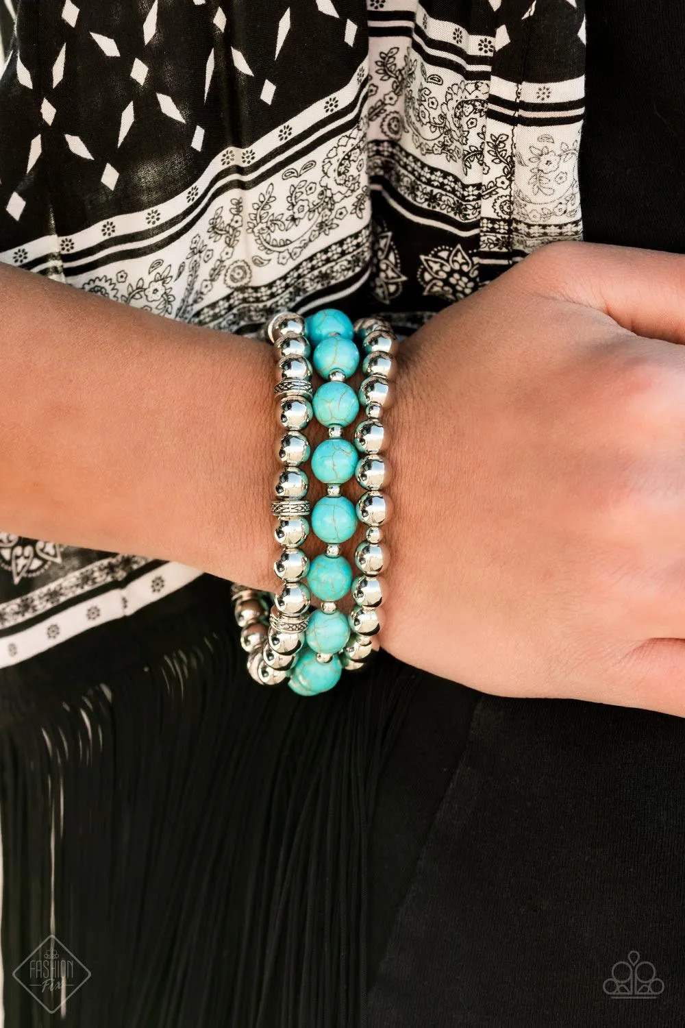 Paparazzi  Simply Santa Fe Fashion Fix Complete Trend Blend December 2019